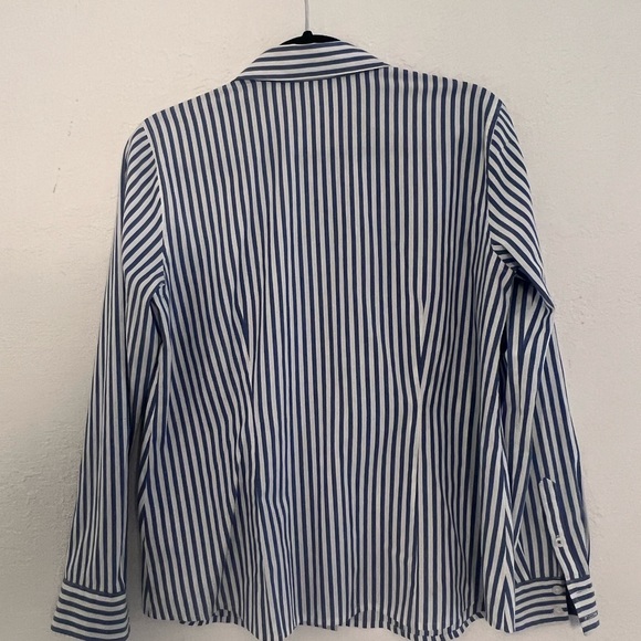 Van Heusen - Picture 5 of 6